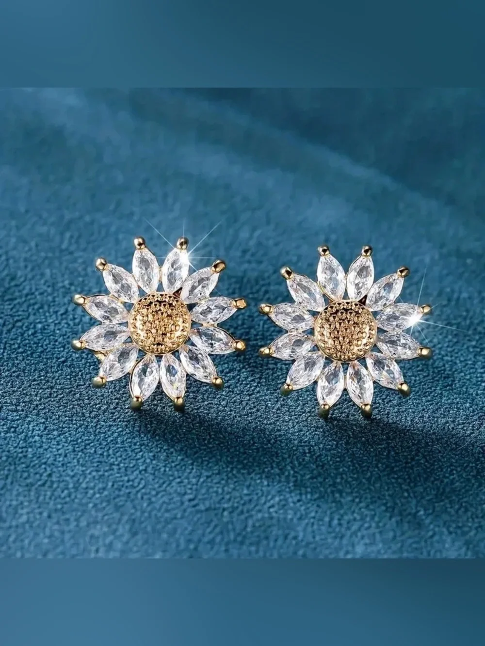 Sunflower Crystal stud golden earrings